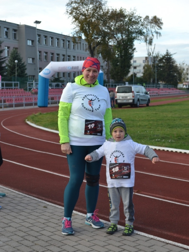Biegli i licytowali dla kolegi. Charytatywna akcja Night Runners