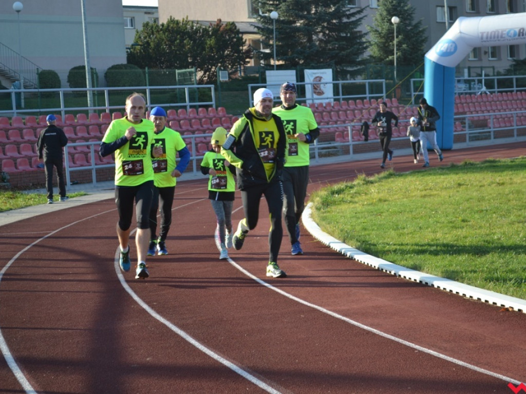 Biegli i licytowali dla kolegi. Charytatywna akcja Night Runners