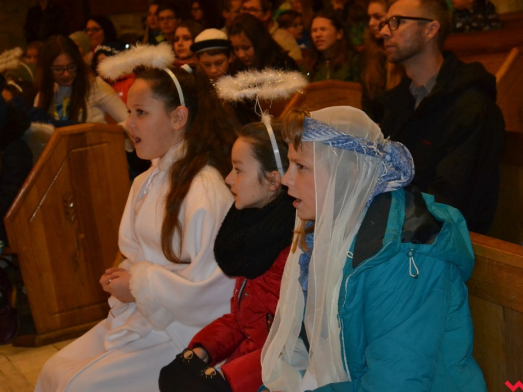 Noc Świętych z pochodem czyli alternatywa wobec Halloween