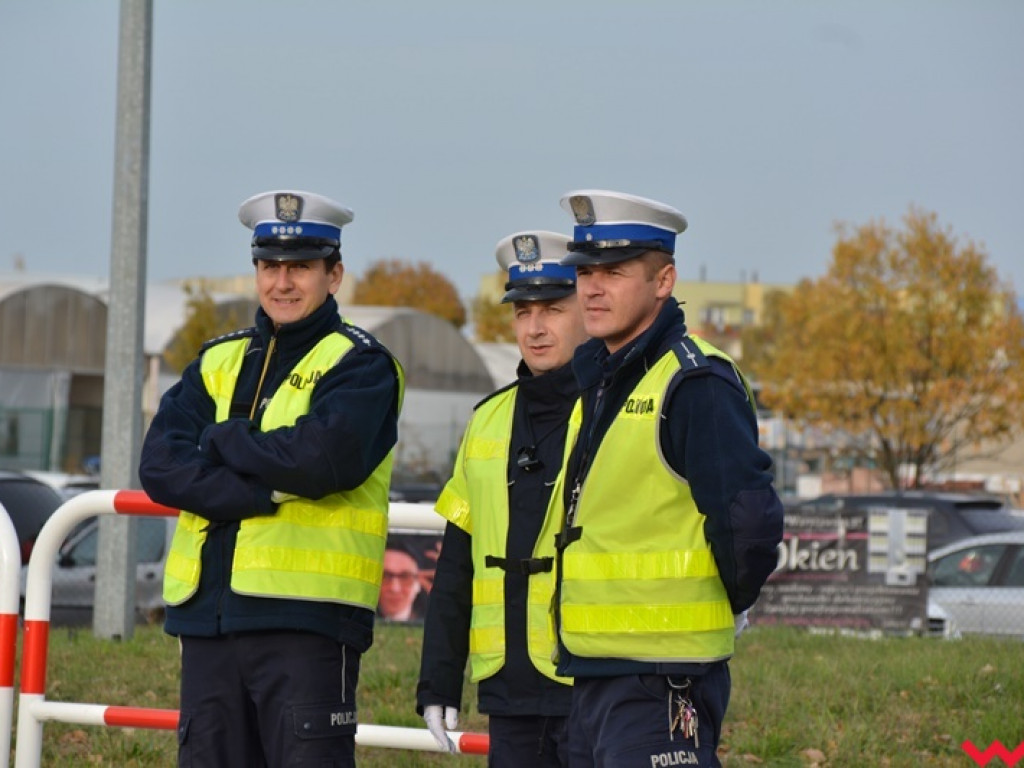 Dzień Wszystkich Świętych na wrzesińskich cmentarzach
