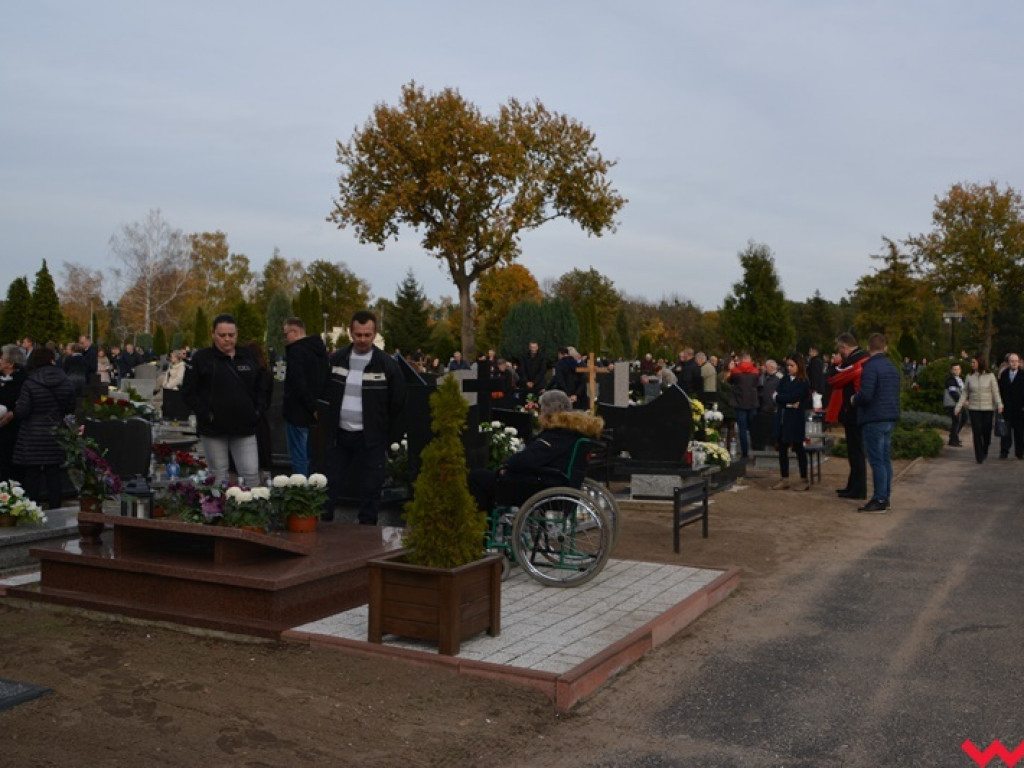 Dzień Wszystkich Świętych na wrzesińskich cmentarzach
