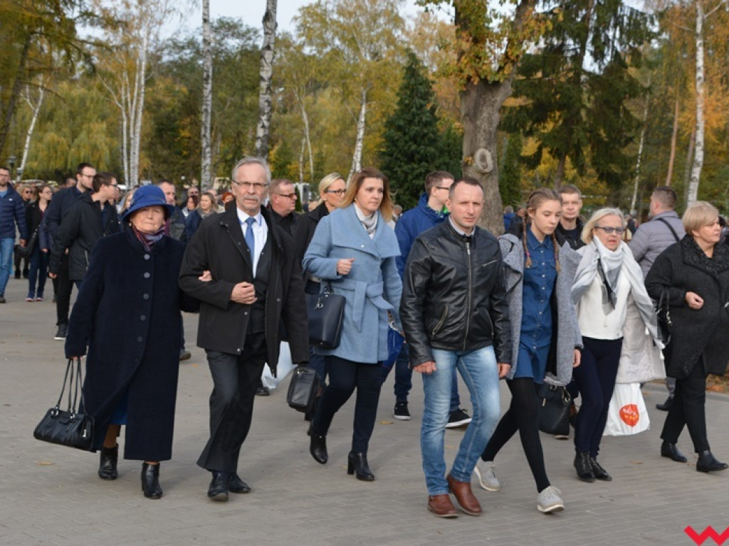Dzień Wszystkich Świętych na wrzesińskich cmentarzach