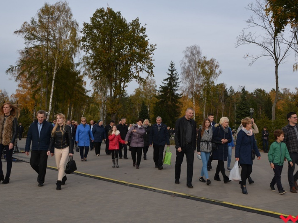 Dzień Wszystkich Świętych na wrzesińskich cmentarzach