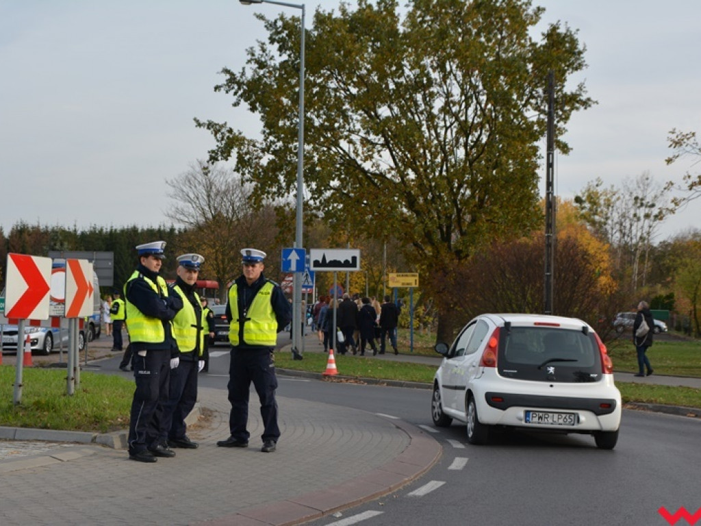 Dzień Wszystkich Świętych na wrzesińskich cmentarzach