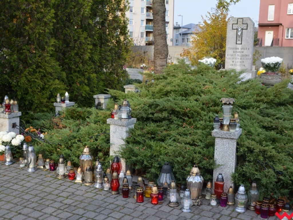 Dzień Wszystkich Świętych na wrzesińskich cmentarzach