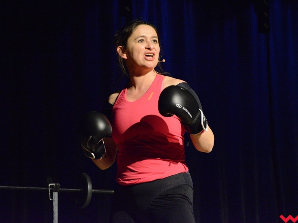 Spektakl o matce-wojowniczce. Opieka nad niepełnosprawnym dzieckiem jest jak siłownia. Non stop