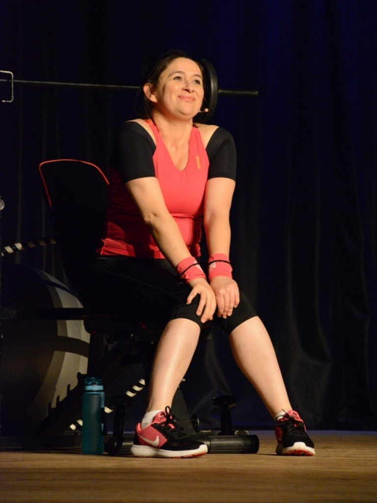 Spektakl o matce-wojowniczce. Opieka nad niepełnosprawnym dzieckiem jest jak siłownia. Non stop