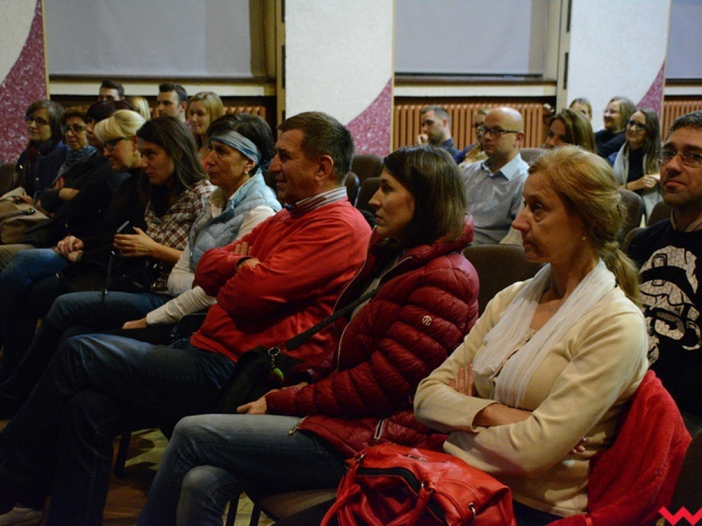 Spektakl o matce-wojowniczce. Opieka nad niepełnosprawnym dzieckiem jest jak siłownia. Non stop