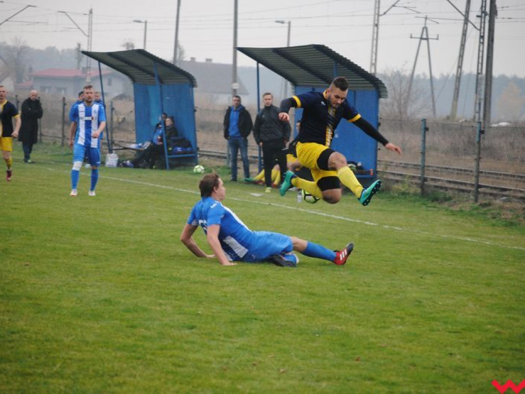 Lider osiągnął swoje. Orzechowianie pokonani na własnym boisku