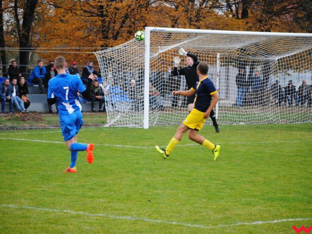 Lider osiągnął swoje. Orzechowianie pokonani na własnym boisku