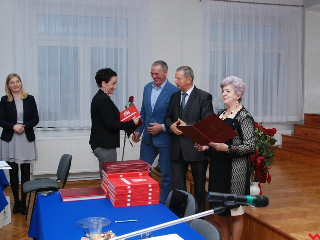 Ostatnie obrady i uroczyste podziękowania. Sesja Rady Gminy Kołaczkowo