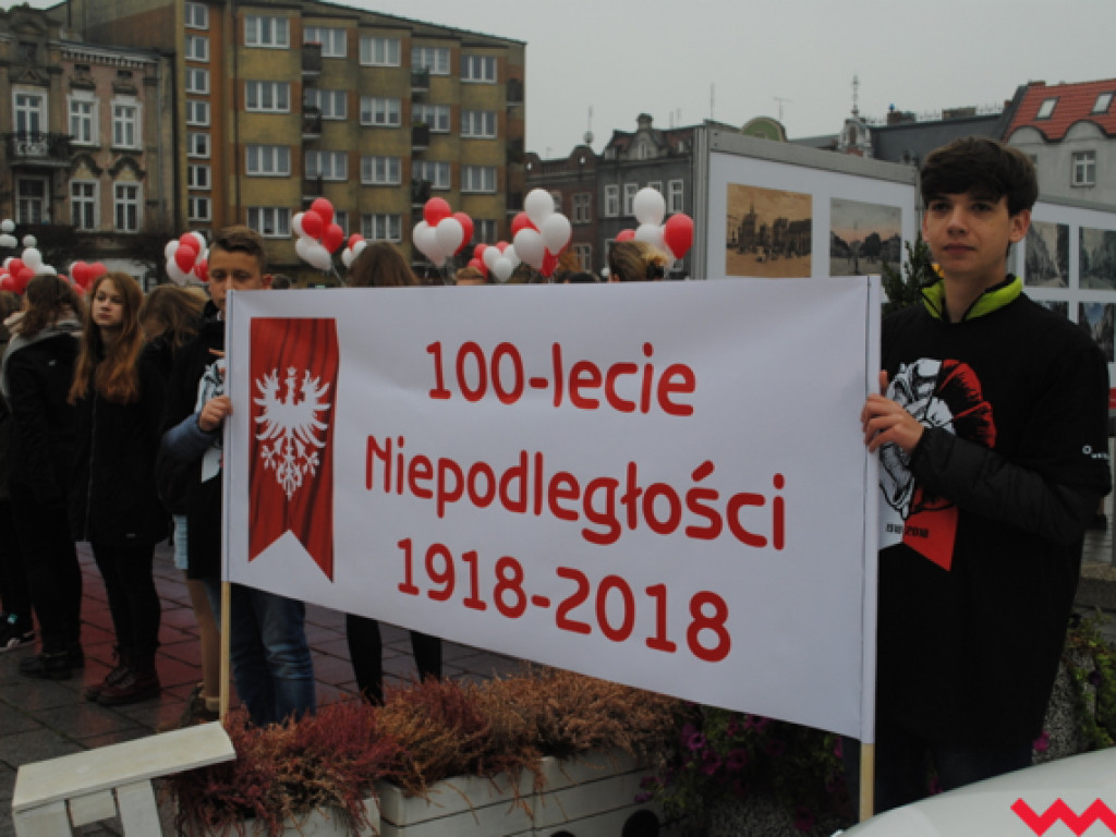 Akademie, śpiewy i akcje. Niepodległościowe poruszenie we wrzesińskich szkołach