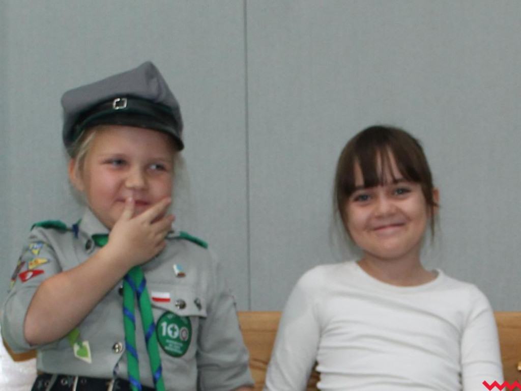 Przedszkolaki i uczniowie z gminy Pyzdry uczciły Święto Niepodległości