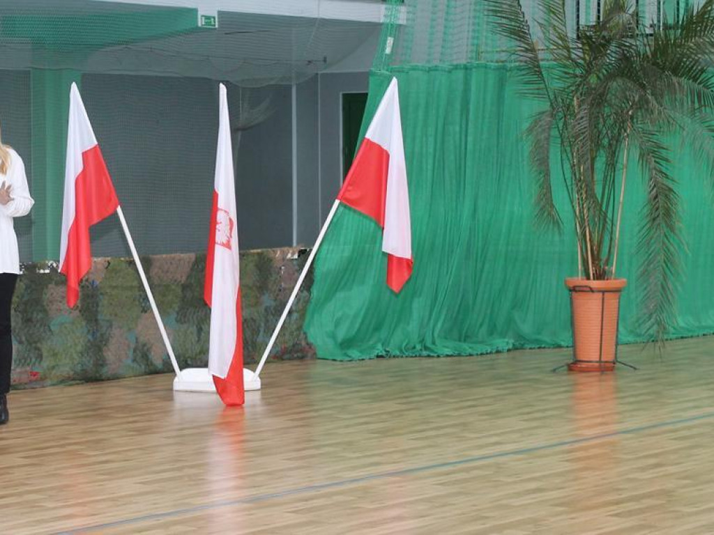 Przedszkolaki i uczniowie z gminy Pyzdry uczciły Święto Niepodległości