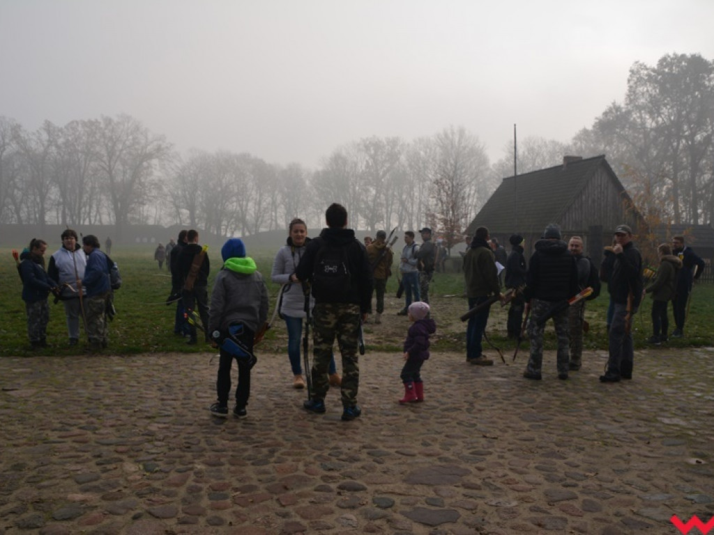 Na dzika? Tylko w Grzybowie i tylko z łukiem