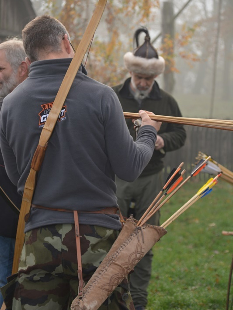 Na dzika? Tylko w Grzybowie i tylko z łukiem