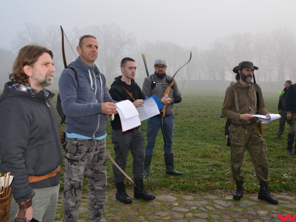 Na dzika? Tylko w Grzybowie i tylko z łukiem