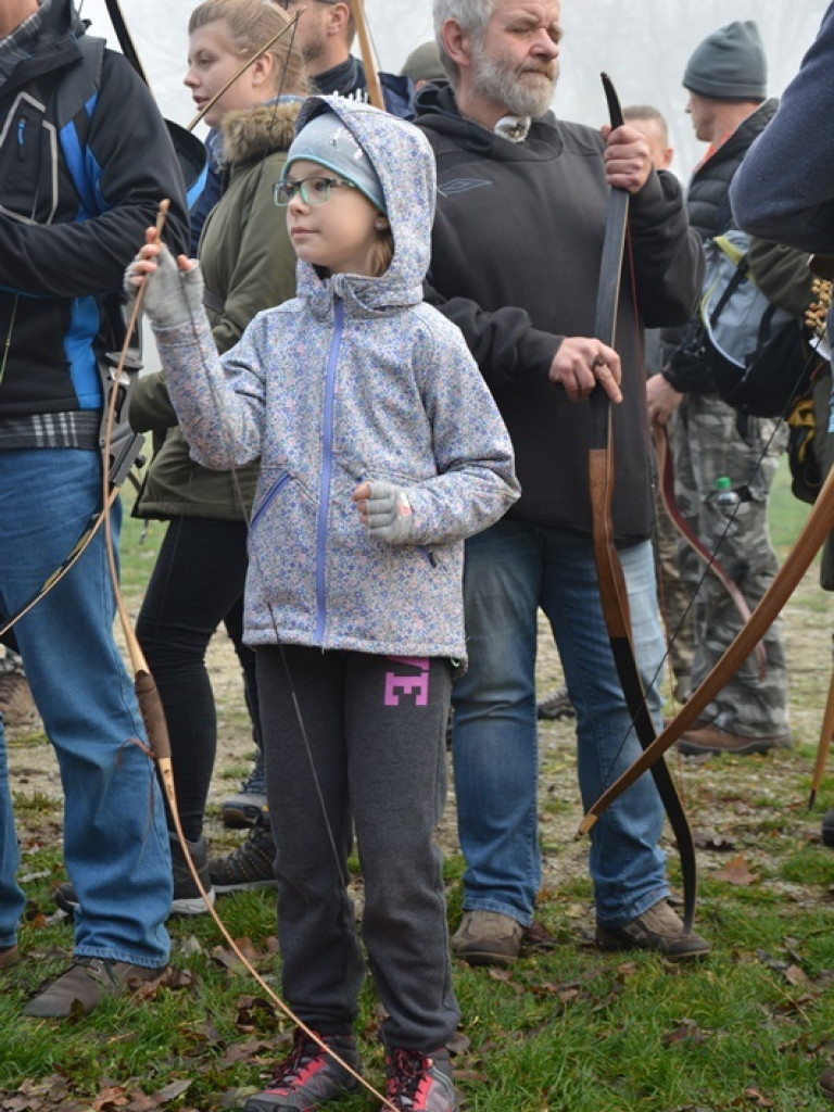 Na dzika? Tylko w Grzybowie i tylko z łukiem