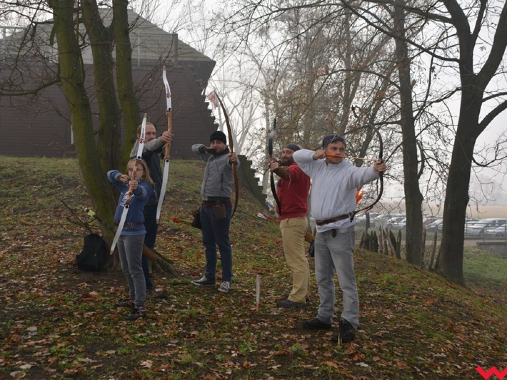 Na dzika? Tylko w Grzybowie i tylko z łukiem