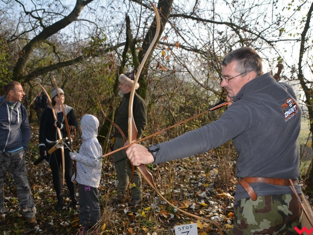 Na dzika? Tylko w Grzybowie i tylko z łukiem