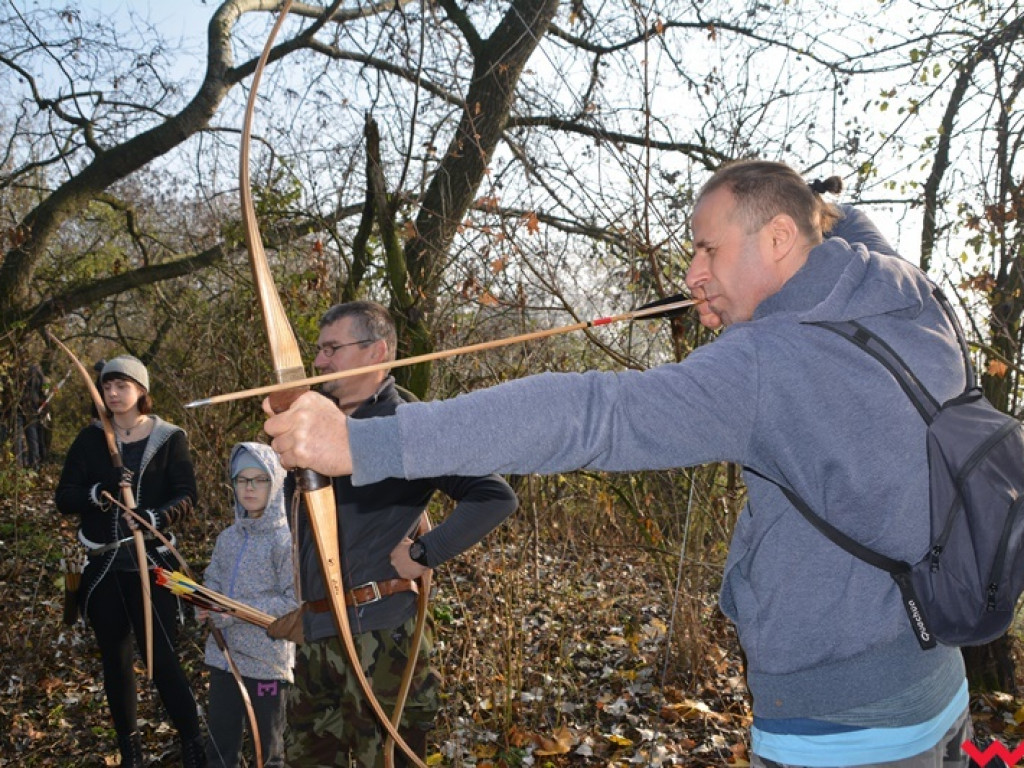 Na dzika? Tylko w Grzybowie i tylko z łukiem