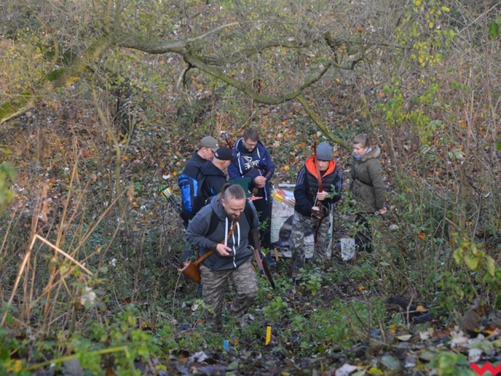 Na dzika? Tylko w Grzybowie i tylko z łukiem