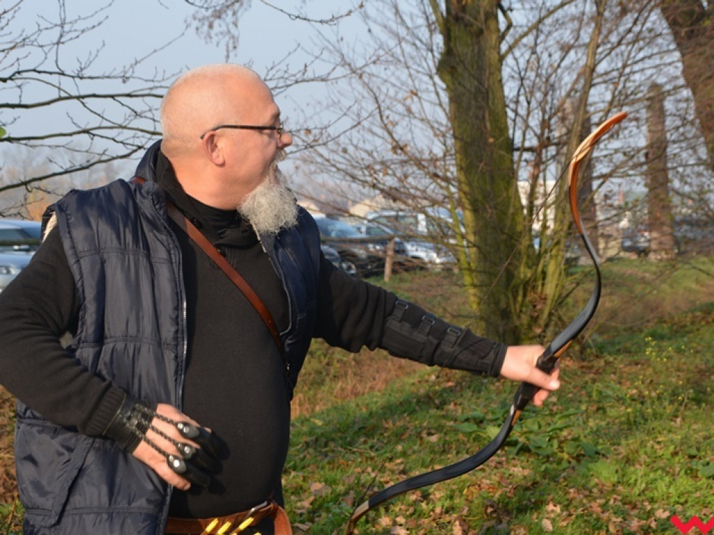 Na dzika? Tylko w Grzybowie i tylko z łukiem