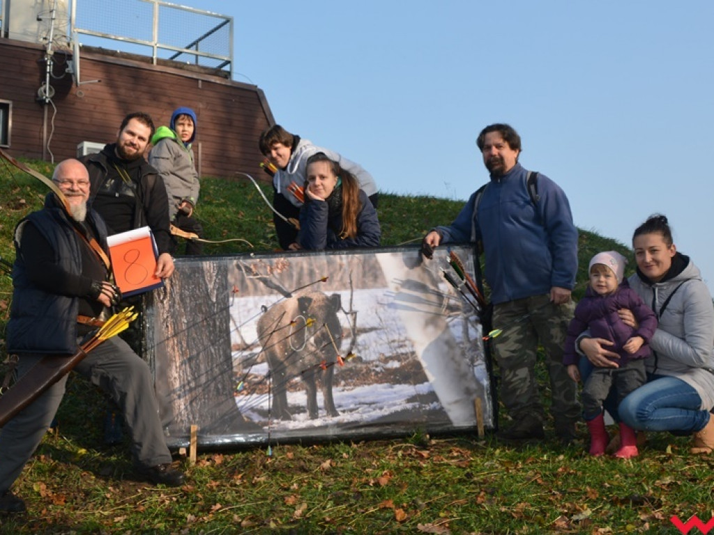 Na dzika? Tylko w Grzybowie i tylko z łukiem