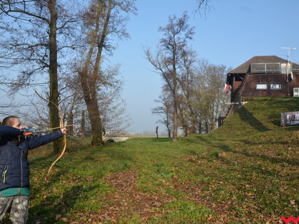 Na dzika? Tylko w Grzybowie i tylko z łukiem