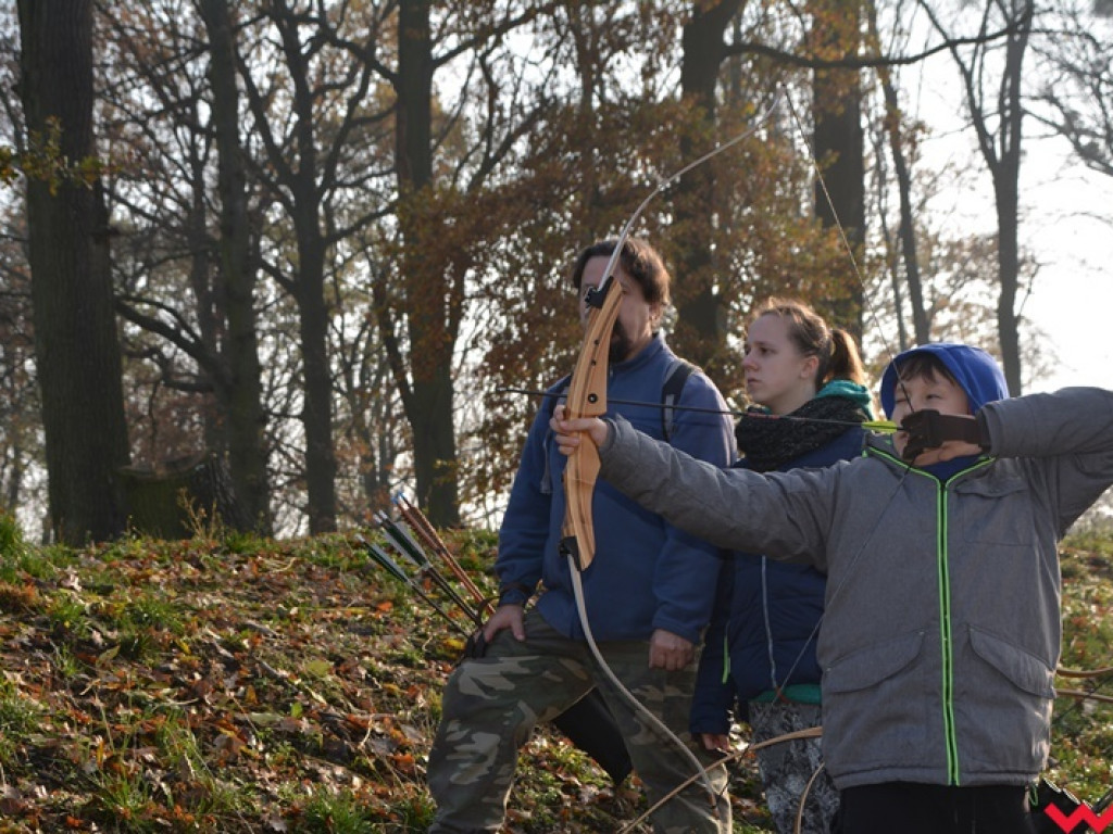 Na dzika? Tylko w Grzybowie i tylko z łukiem