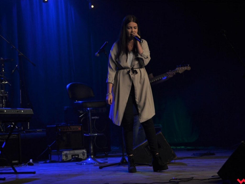 Patriotyzm to nie wielkie słowa od święta, ale codzienne życie. Koncert z refleksją o wolności w tle