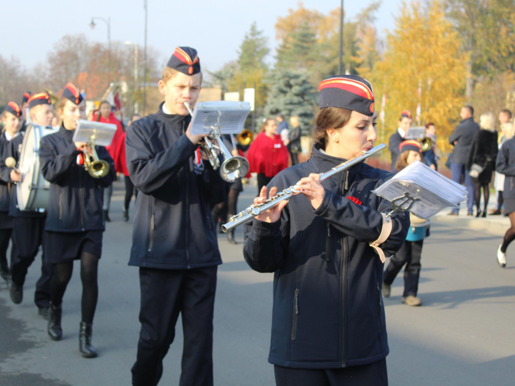 Setki neklan uczciły 100-lecie odzyskania niepodległości