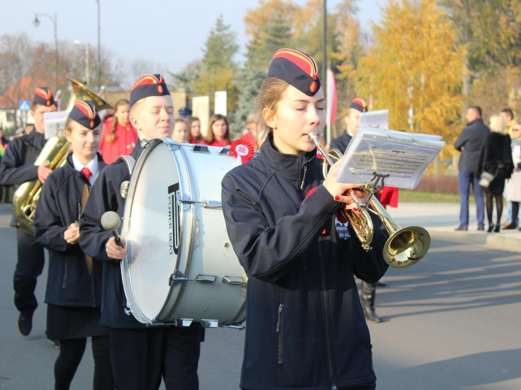 Setki neklan uczciły 100-lecie odzyskania niepodległości