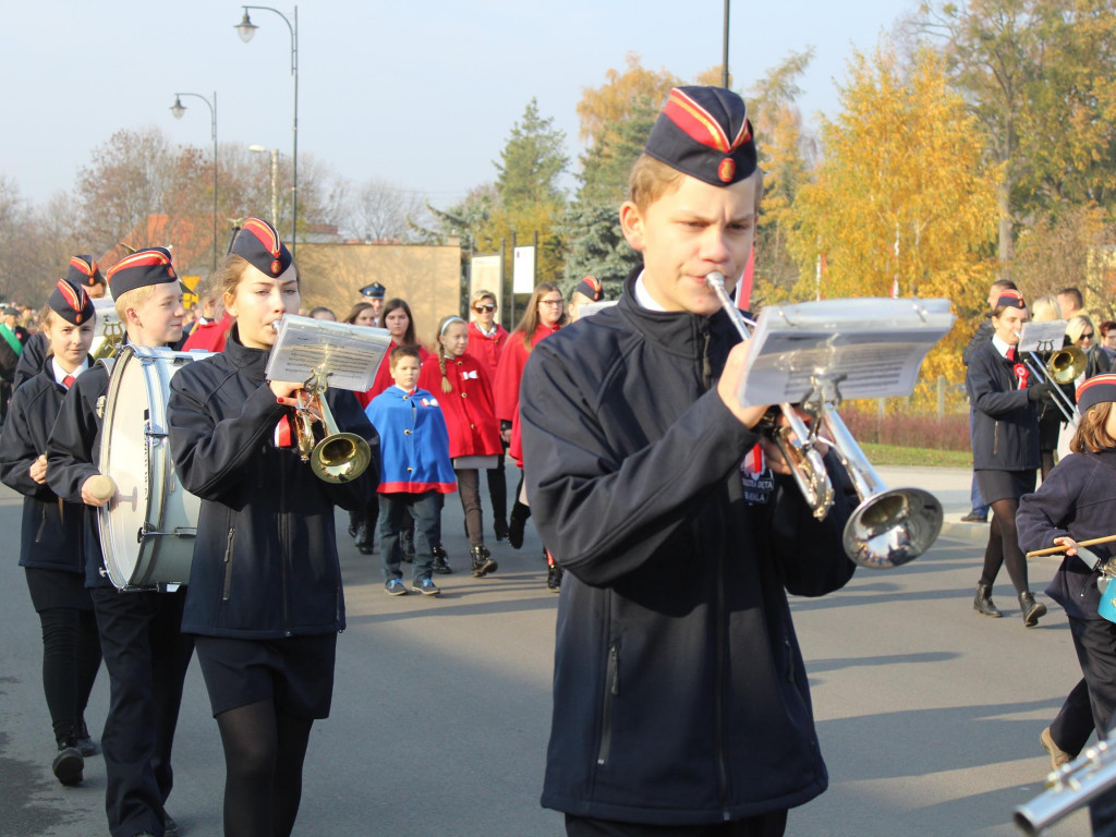 Setki neklan uczciły 100-lecie odzyskania niepodległości