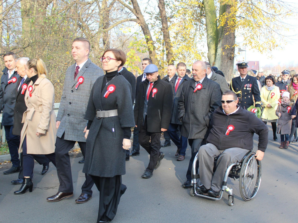 Setki neklan uczciły 100-lecie odzyskania niepodległości