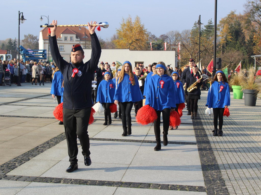 Setki neklan uczciły 100-lecie odzyskania niepodległości