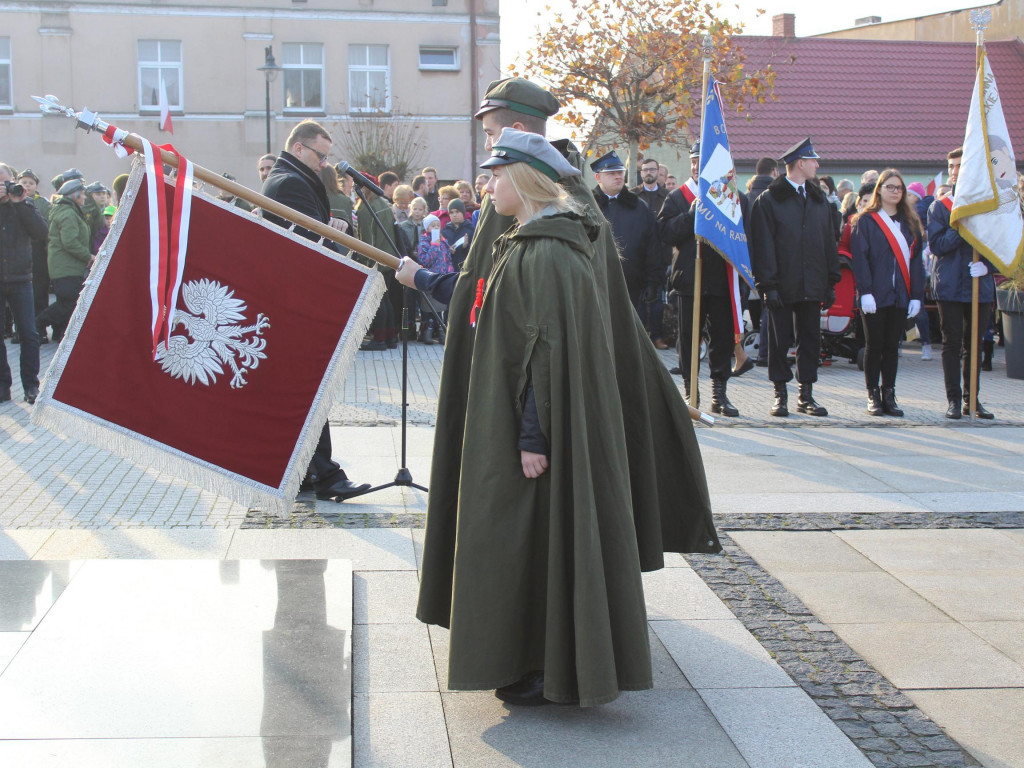 Setki neklan uczciły 100-lecie odzyskania niepodległości
