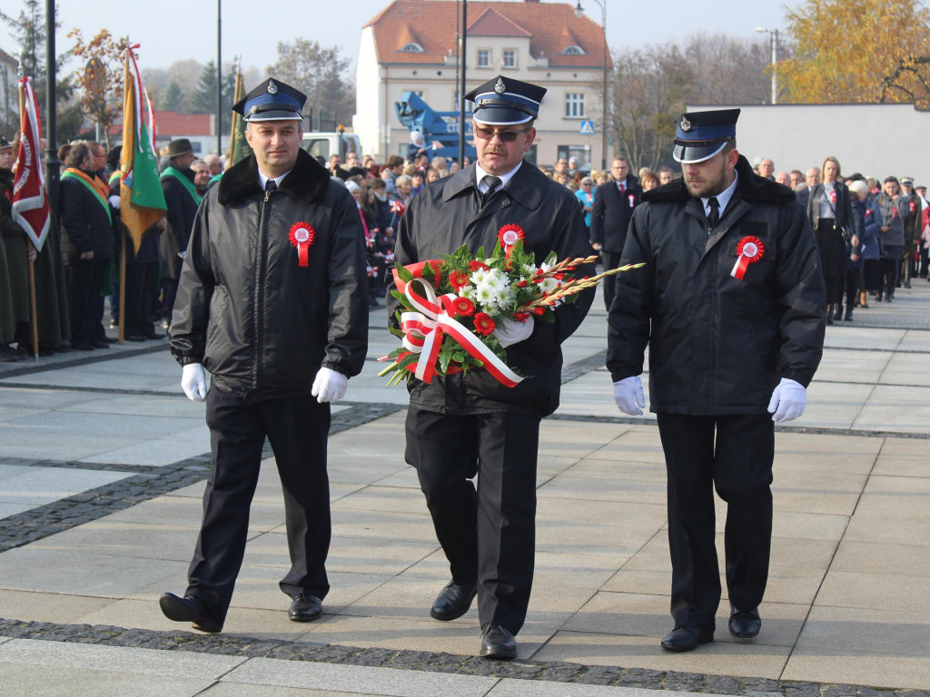 Setki neklan uczciły 100-lecie odzyskania niepodległości