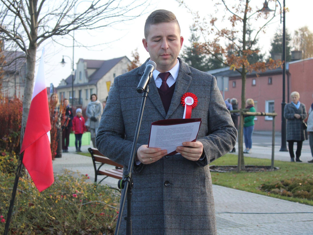 Setki neklan uczciły 100-lecie odzyskania niepodległości