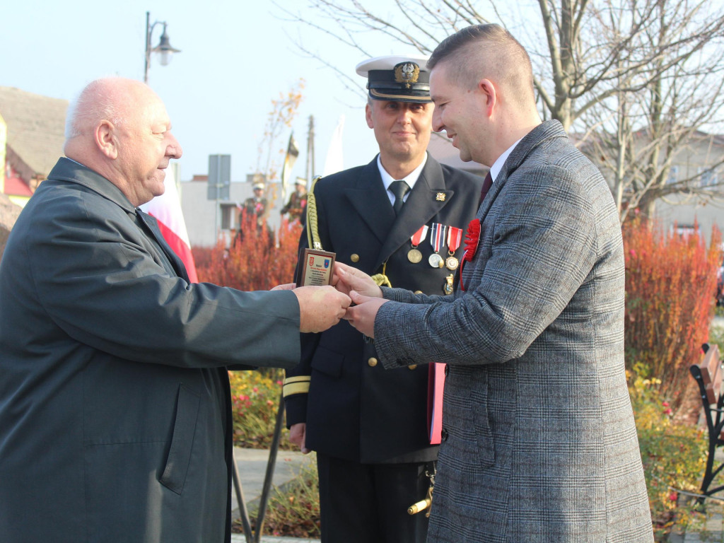 Setki neklan uczciły 100-lecie odzyskania niepodległości