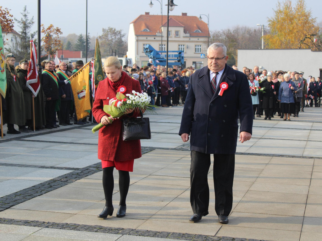 Setki neklan uczciły 100-lecie odzyskania niepodległości