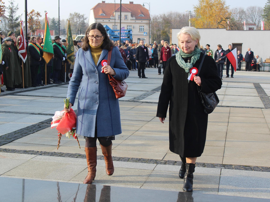 Setki neklan uczciły 100-lecie odzyskania niepodległości