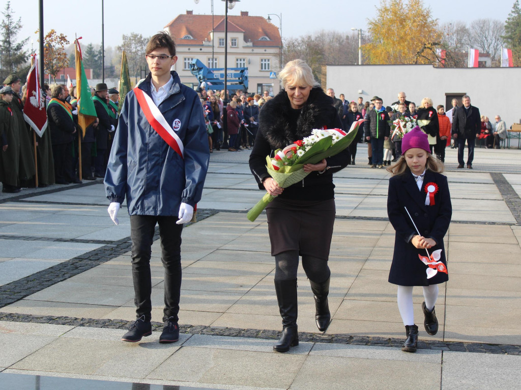 Setki neklan uczciły 100-lecie odzyskania niepodległości