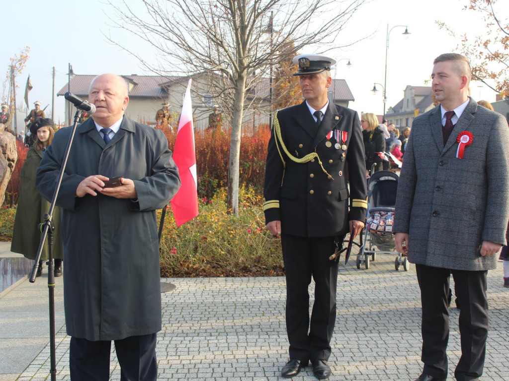 Setki neklan uczciły 100-lecie odzyskania niepodległości