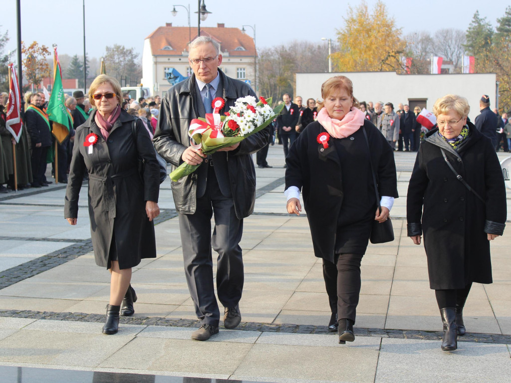Setki neklan uczciły 100-lecie odzyskania niepodległości