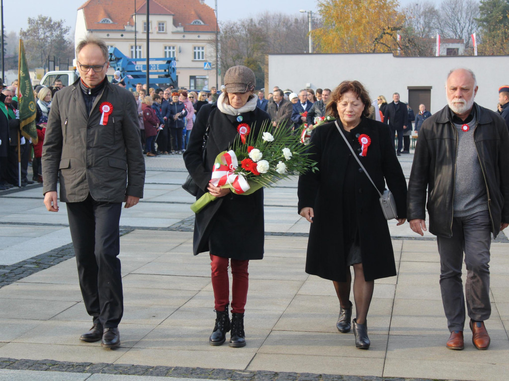 Setki neklan uczciły 100-lecie odzyskania niepodległości