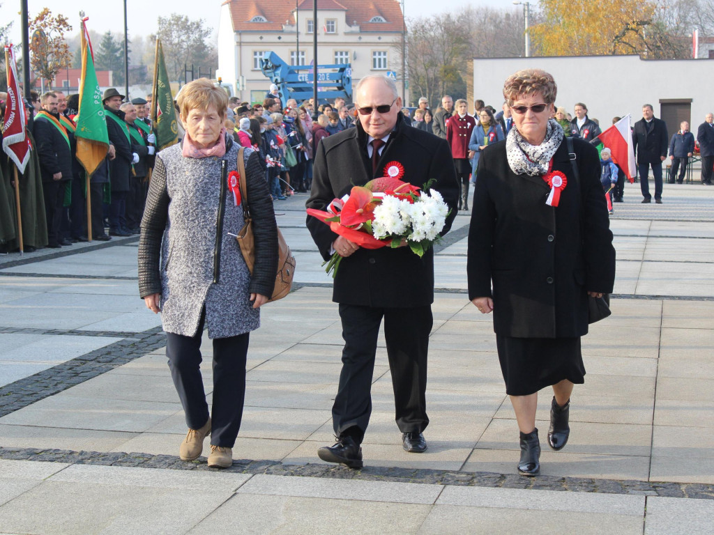 Setki neklan uczciły 100-lecie odzyskania niepodległości