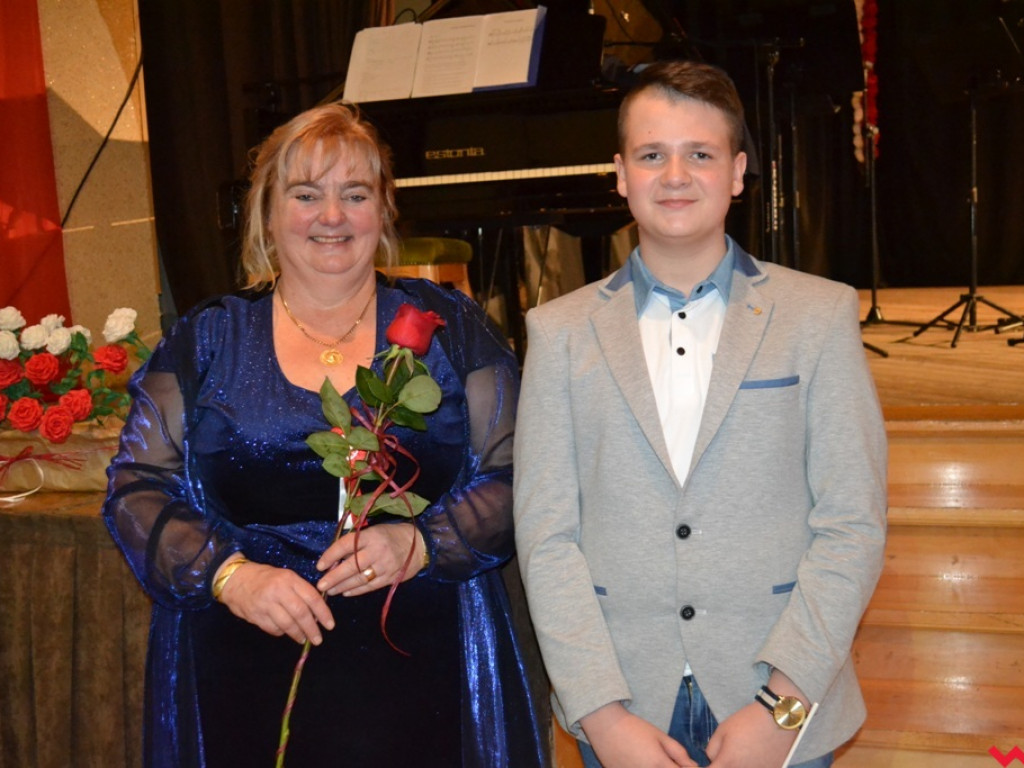 „Sto lat” dla Niepodległej. Pokoleniowe śpiewanie z Cameratą