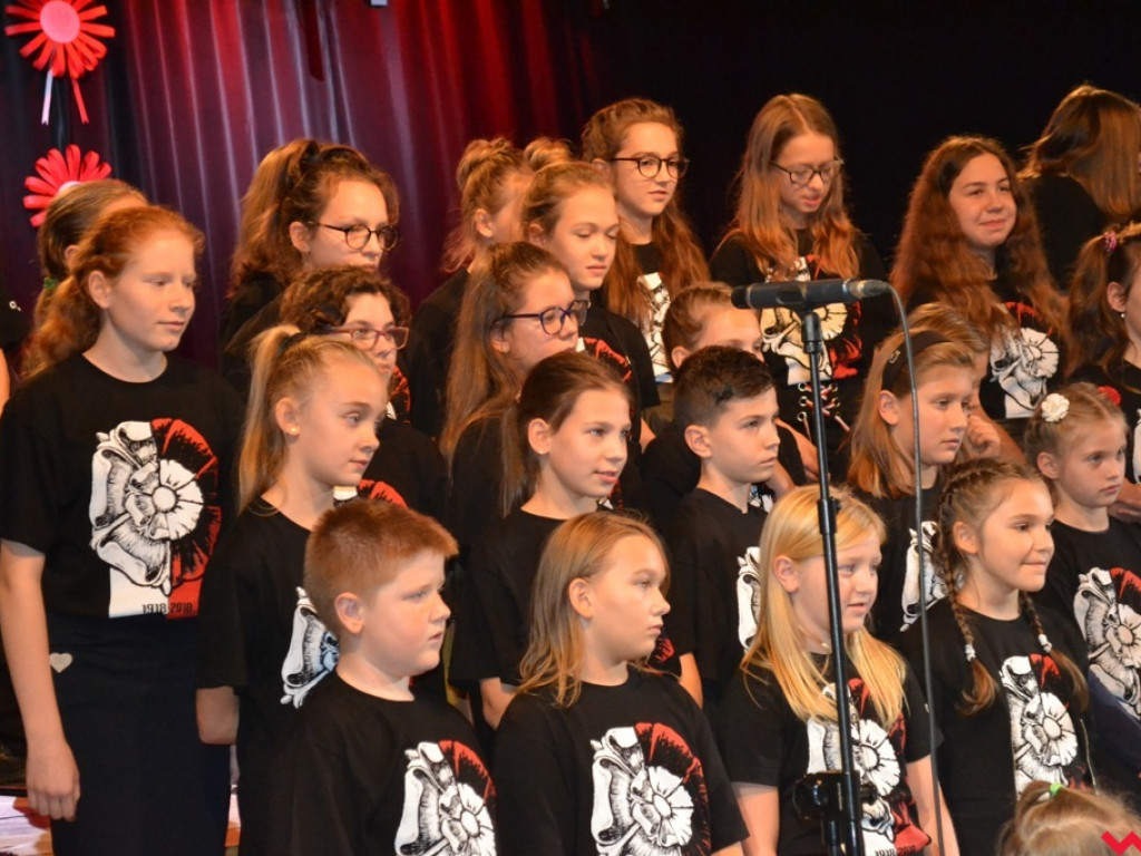 „Sto lat” dla Niepodległej. Pokoleniowe śpiewanie z Cameratą