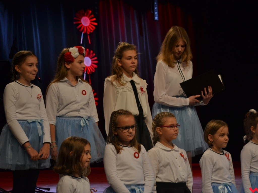 „Sto lat” dla Niepodległej. Pokoleniowe śpiewanie z Cameratą